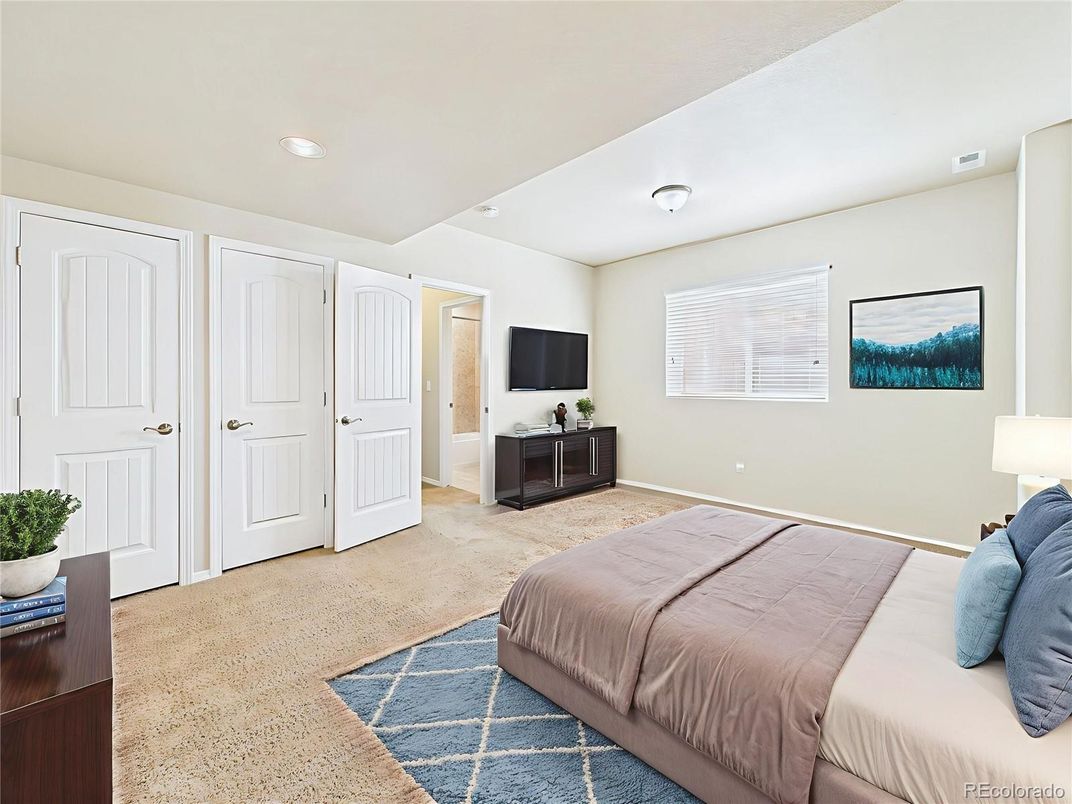 Bedroom, Interior, Recessed Lighting