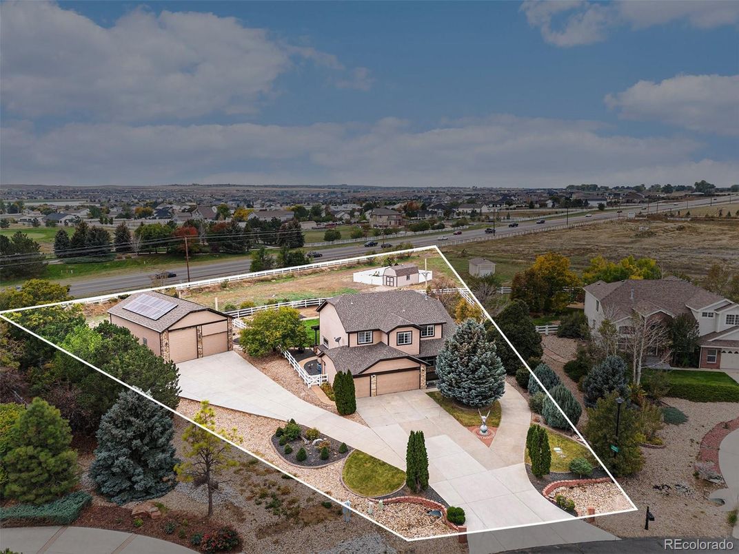 Exterior, Drone