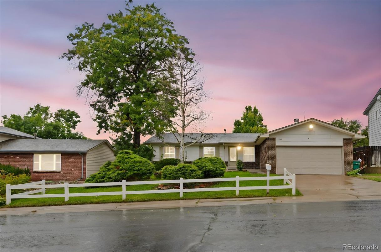 Attached, Exterior, Facade, Brick Facade, Ranch