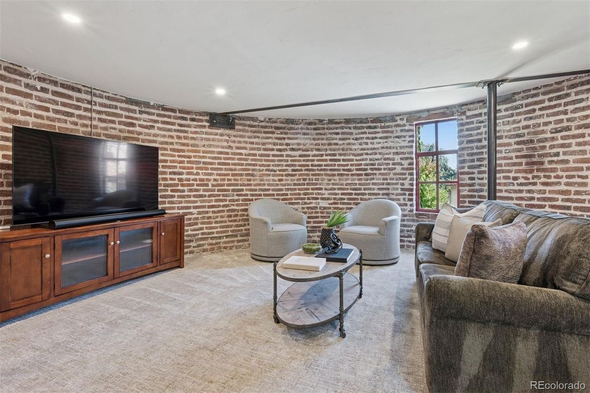 Interior, Living room, Recessed Lighting, Stone Walls