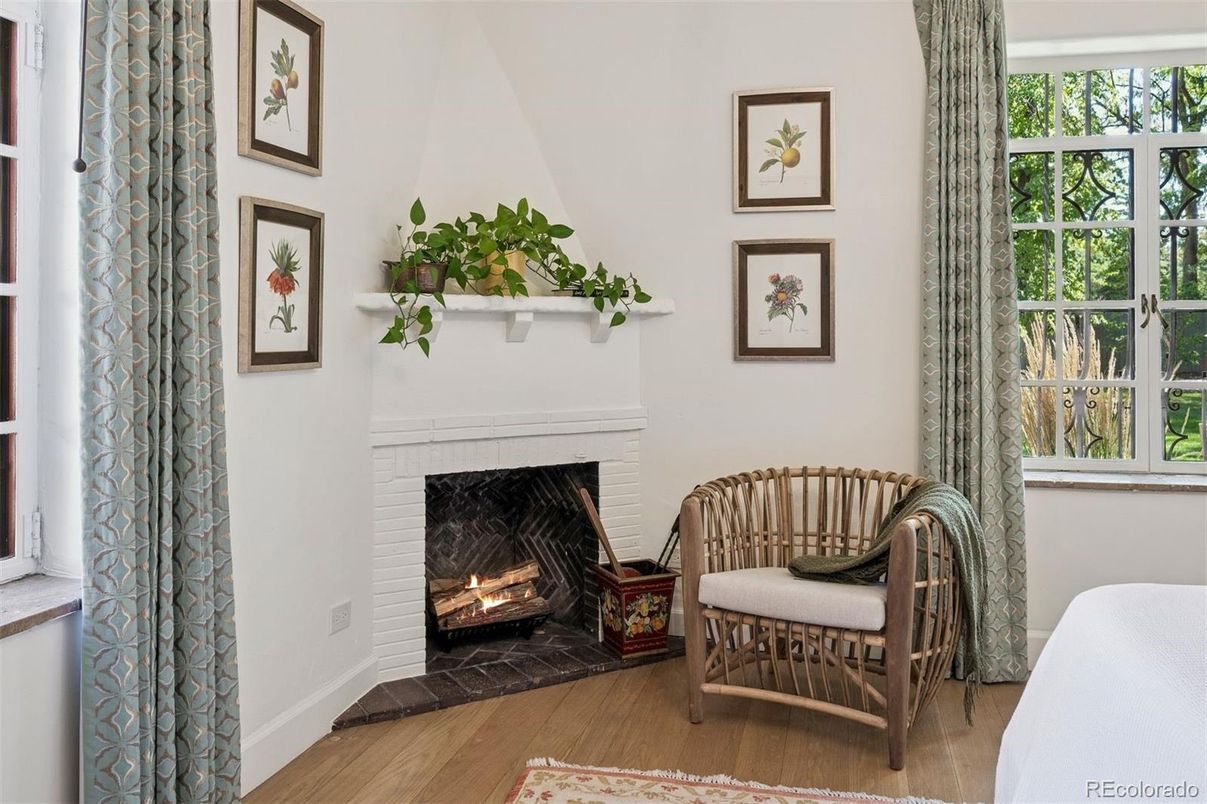 Fireplace, Interior, Wood Texture Flooring