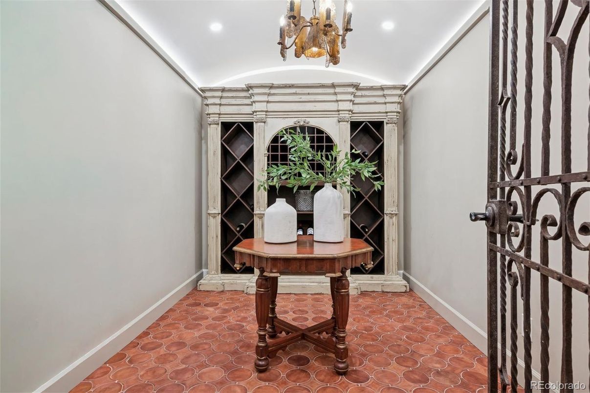 Chandelier, Interior, Recessed Lighting, Wine Storage