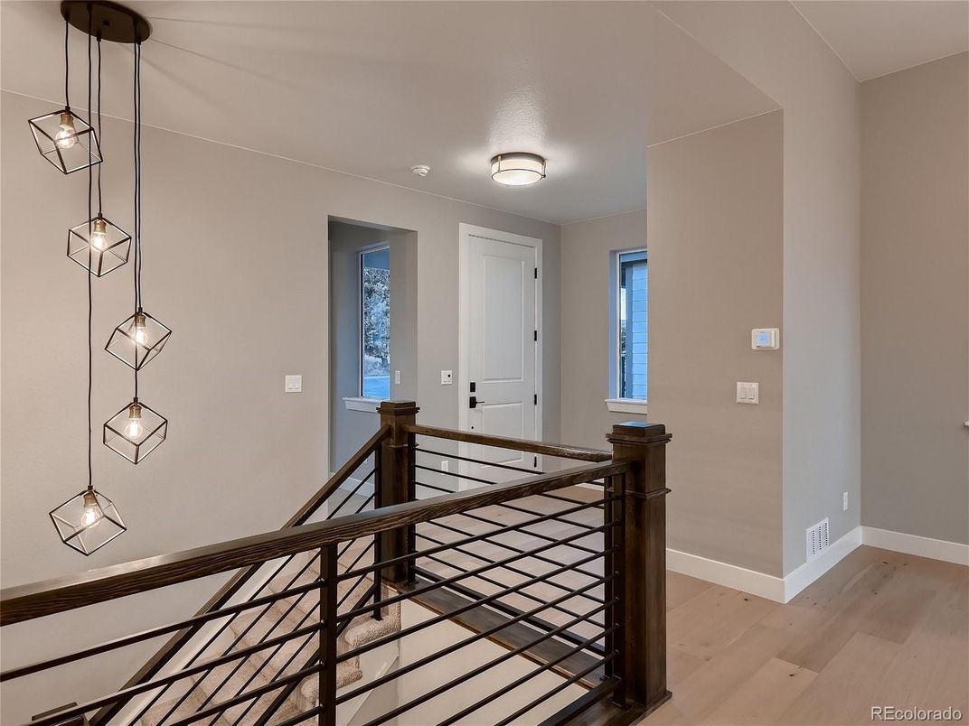Interior, Pendant Lights, Wood Texture Flooring