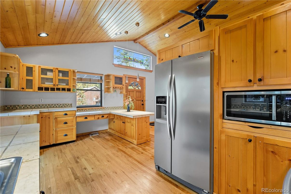 Interior, Kitchen, Pendant Lights, Recessed Lighting, Stainless Steel Appliances, Wooden Ceilings, Wood Texture Flooring, Wooden Walls