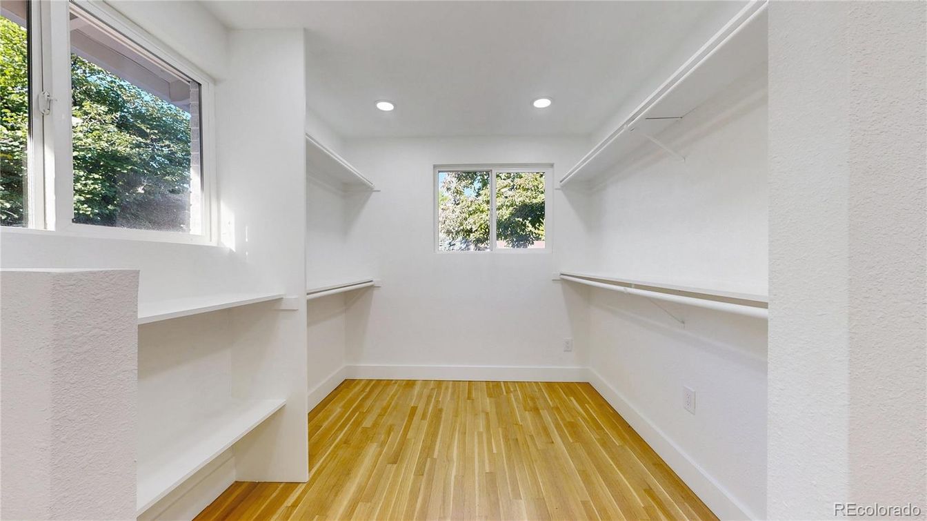 Interior, Recessed Lighting, Walk-in Closets, Wood Texture Flooring