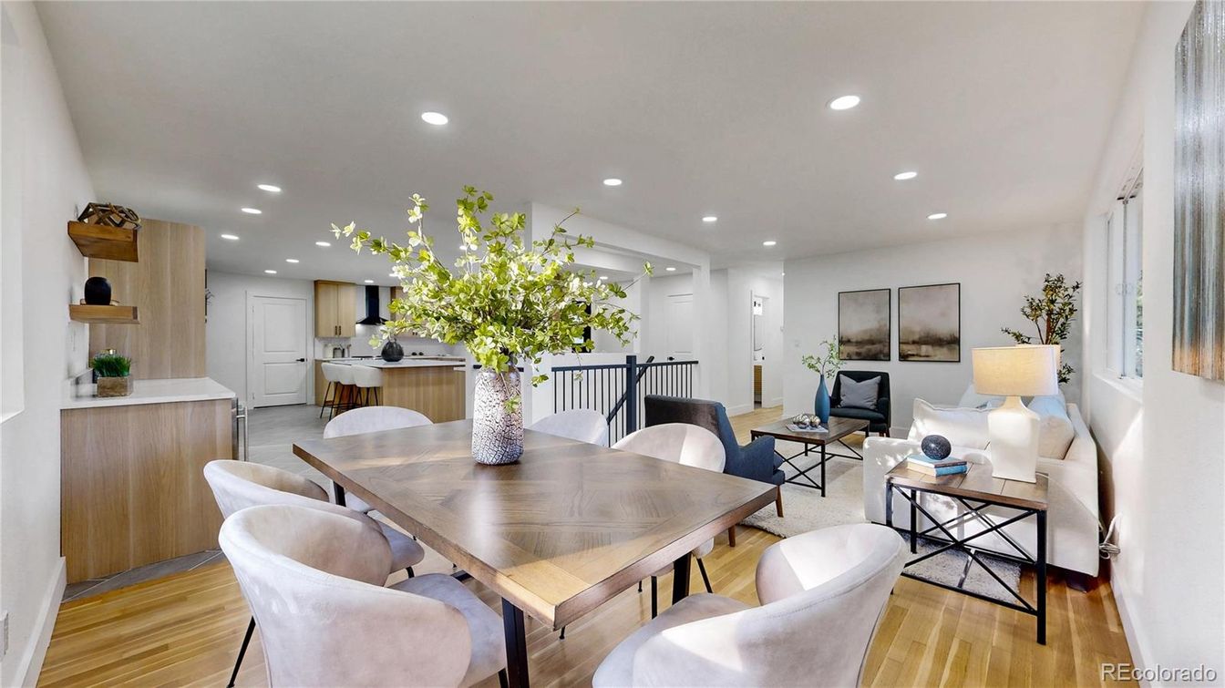 Dining room, Interior, Living room, Recessed Lighting, Wood Texture Flooring