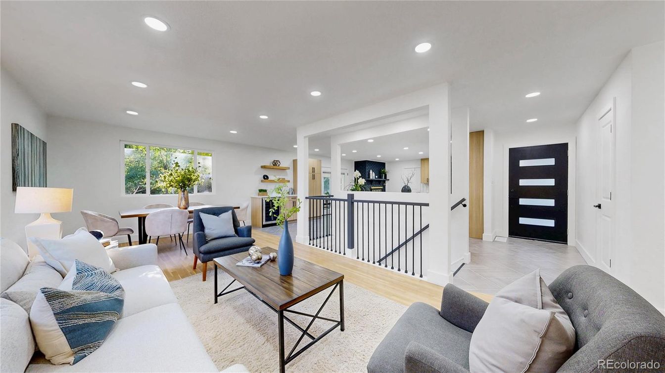 Dining room, Interior, Living room, Recessed Lighting, Wood Texture Flooring