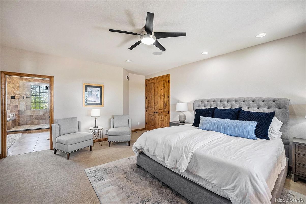 Bedroom, Interior, Recessed Lighting