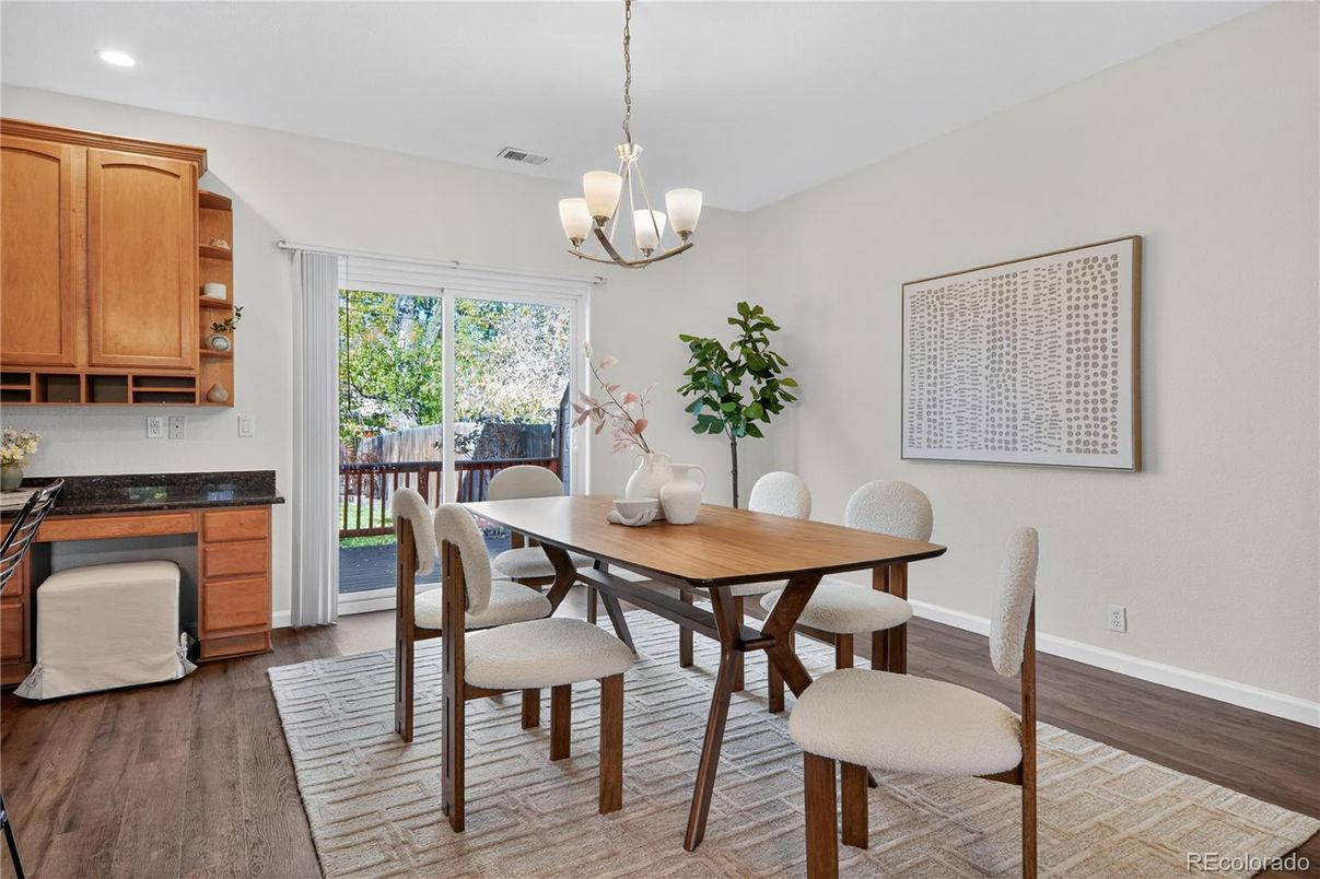 Chandelier, Dining room, Interior, Pendant Lights, Recessed Lighting, Wood Texture Flooring