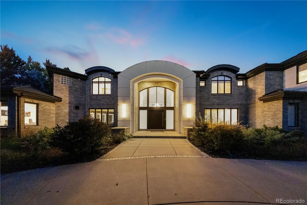 Exterior, Facade, Brick Facade, French Provincial