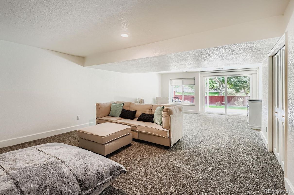 Interior, Living room, Recessed Lighting