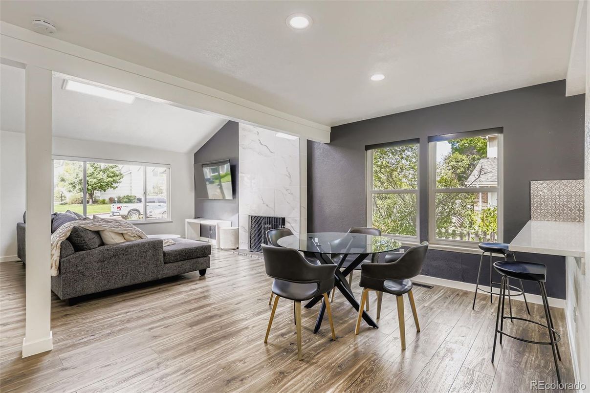 Dining room, Fireplace, Interior, Recessed Lighting, Wood Texture Flooring