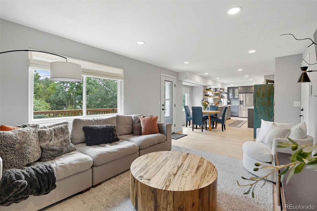 Dining room, Interior, Kitchen, Living room, Pendant Lights, Recessed Lighting, Stainless Steel Appliances, Wood Texture Flooring
