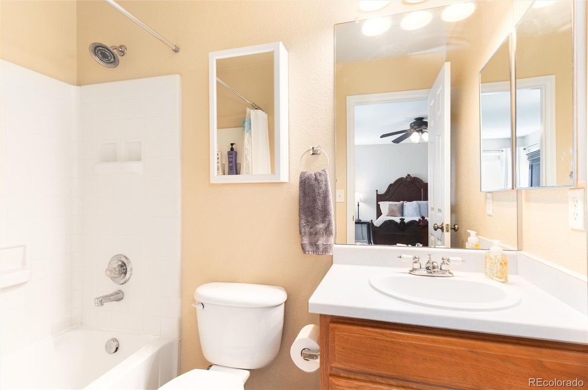 Bathroom, Bedroom, Interior