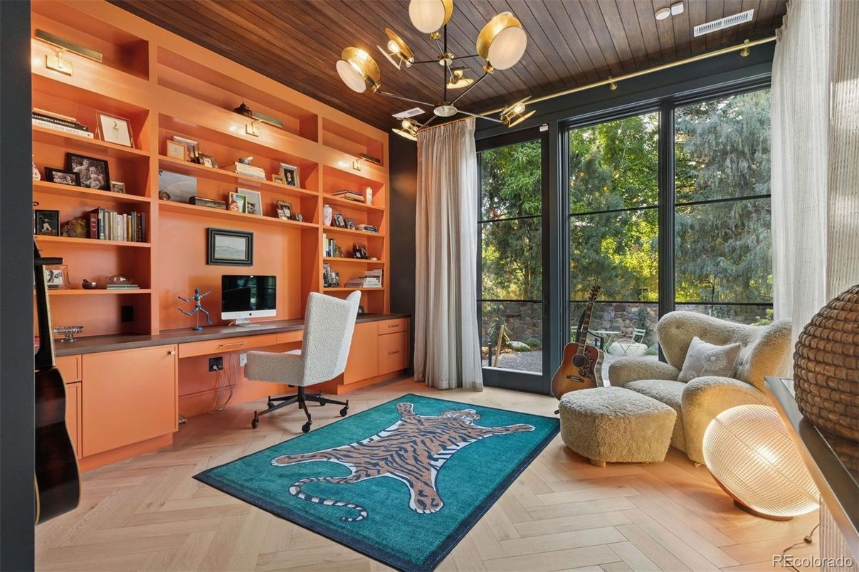 Home Office, Interior, Pendant Lights, Wooden Ceilings, Wood Texture Flooring