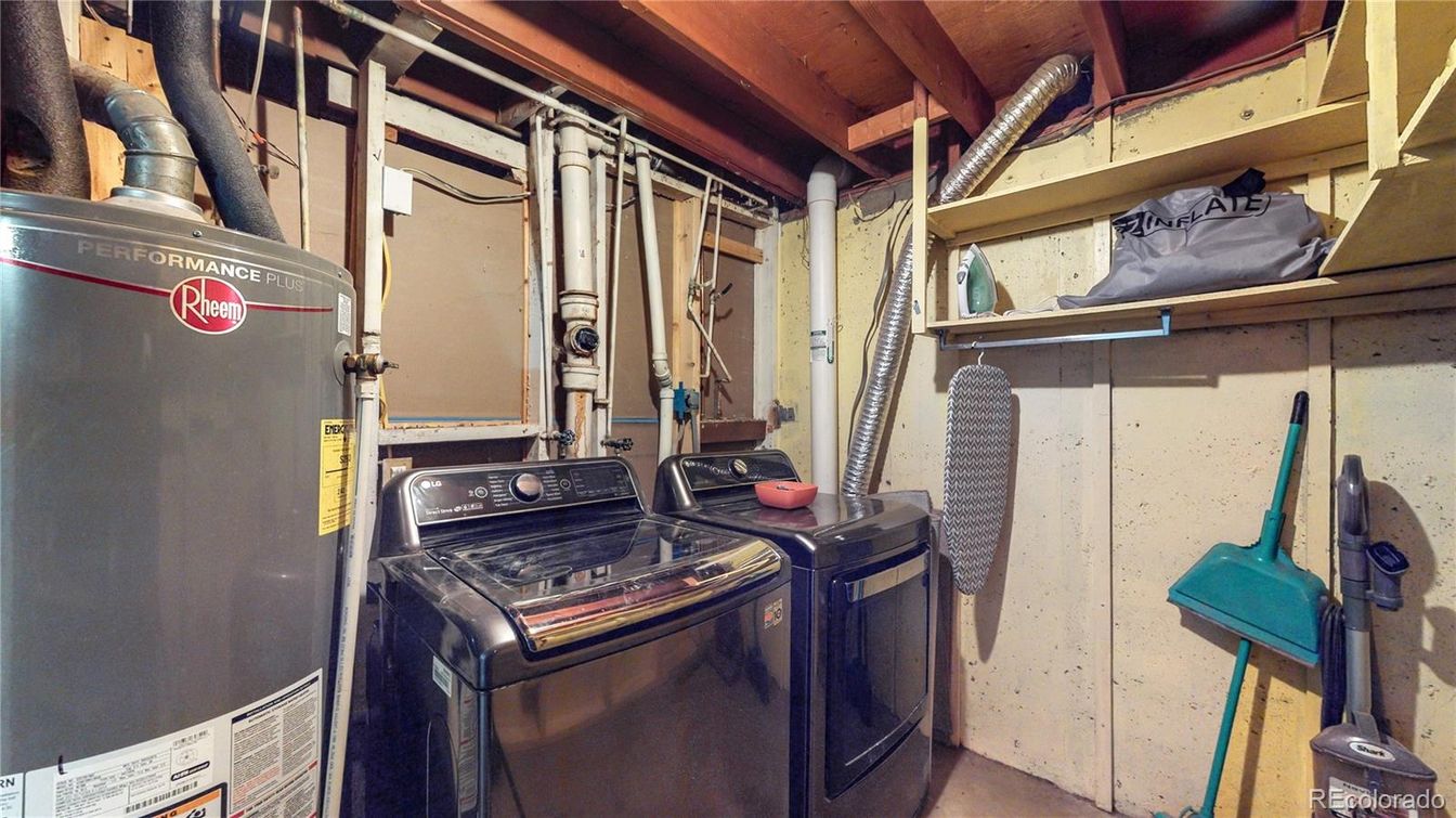 Interior, Washer