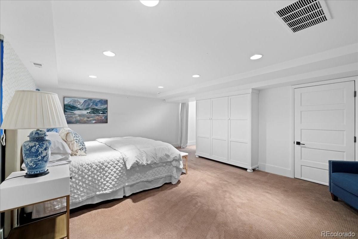 Bedroom, Interior, Recessed Lighting