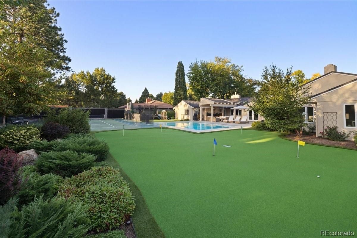 Exterior, Pool, Tennis Courts