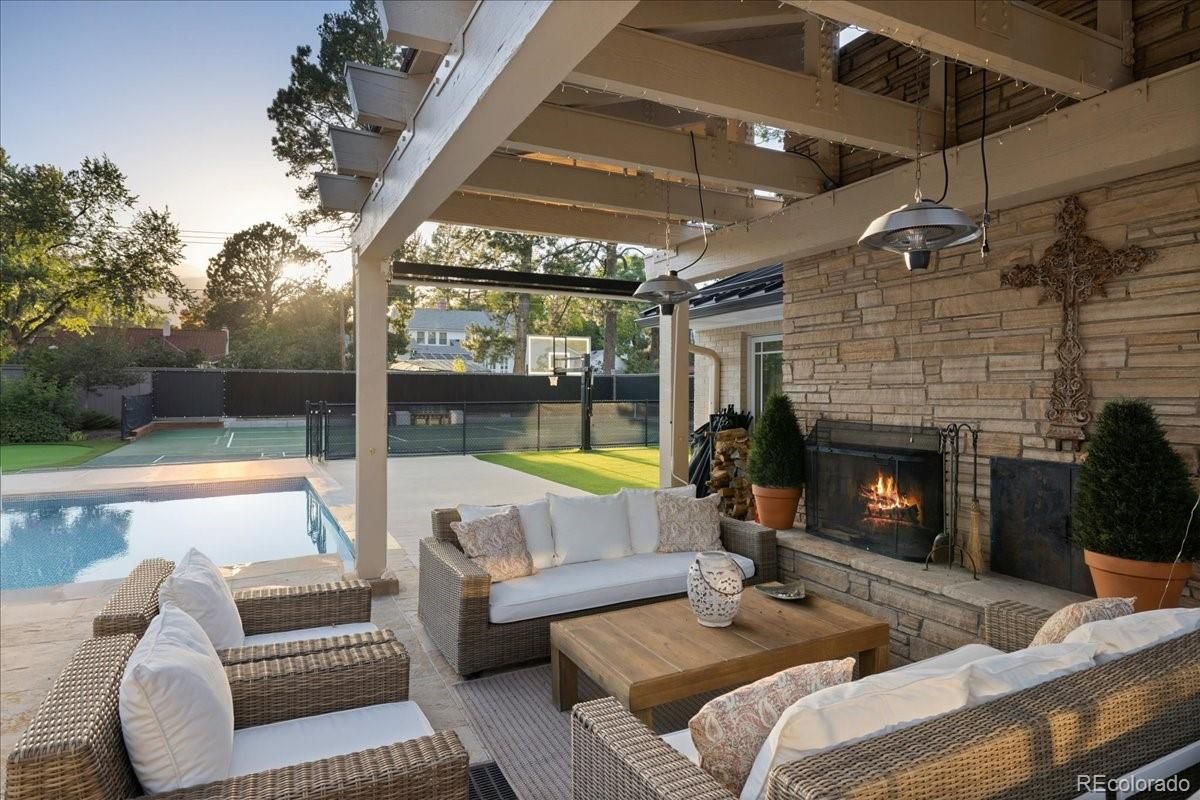 Exterior, Fireplace, Pool