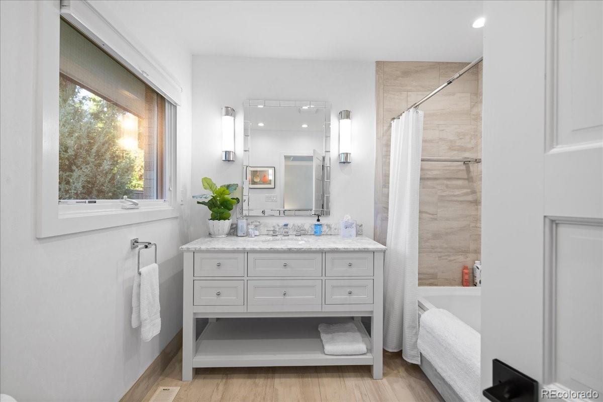 Bathroom, Interior, Recessed Lighting, Wood Texture Flooring
