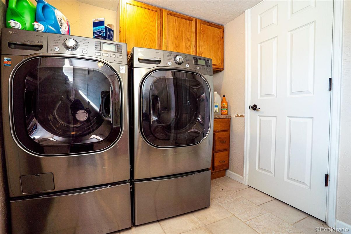 Interior, Utility Closets, Washer