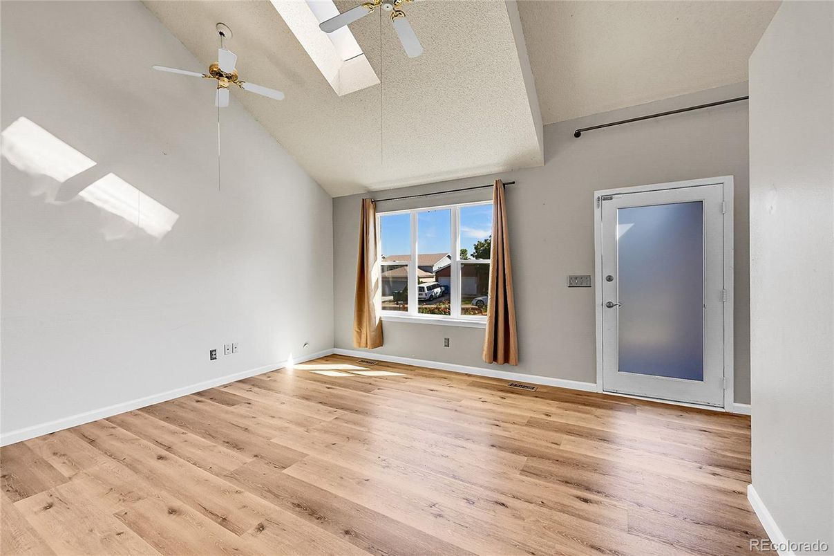 Empty room, Interior, Wood Texture Flooring