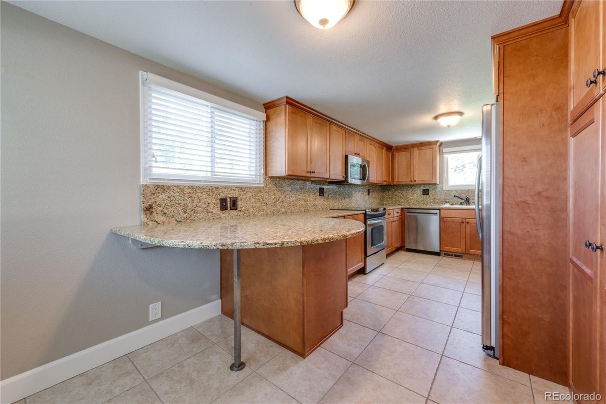 Interior, Kitchen, Stainless Steel Appliances