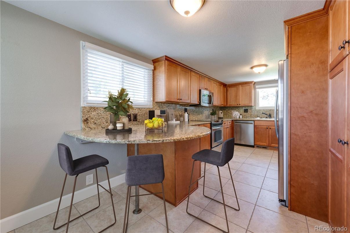 Interior, Kitchen, Stainless Steel Appliances