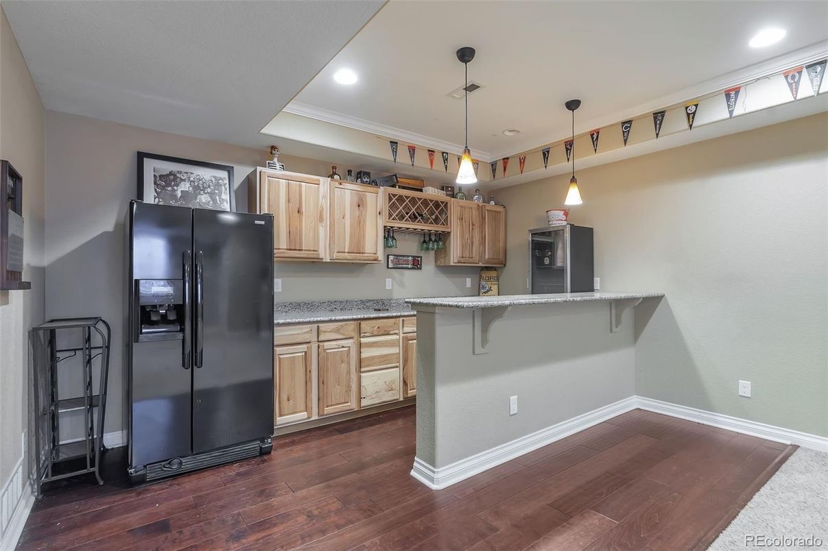 Interior, Kitchen, Pendant Lights, Recessed Lighting, Wood Texture Flooring