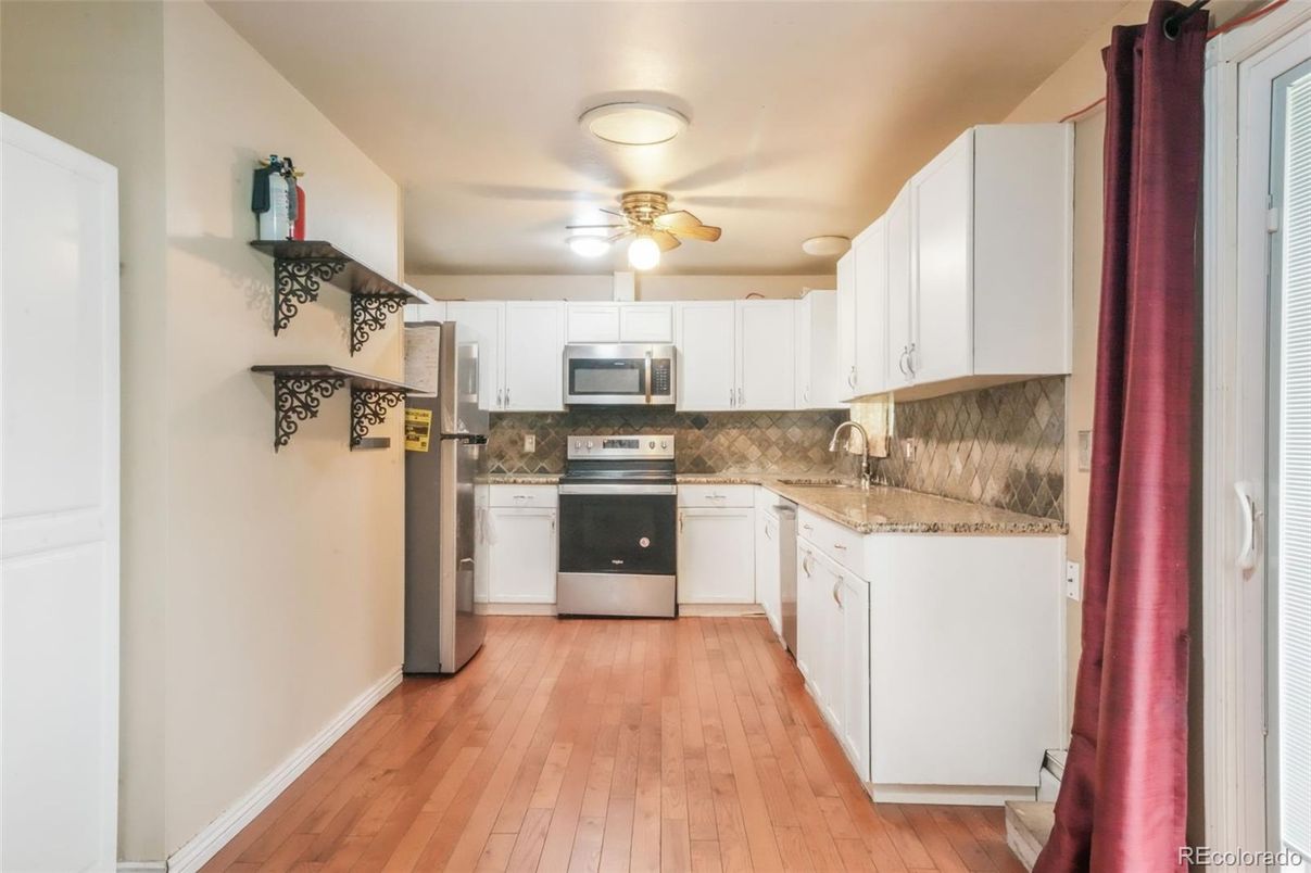 Interior, Kitchen, Stainless Steel Appliances, Wood Texture Flooring