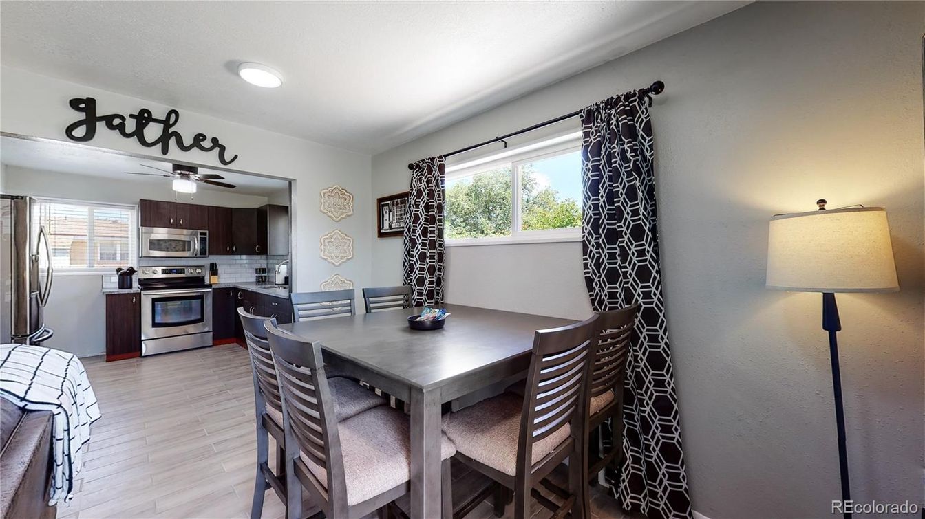 Dining room, Interior, Kitchen, Recessed Lighting, Stainless Steel Appliances, Wood Texture Flooring