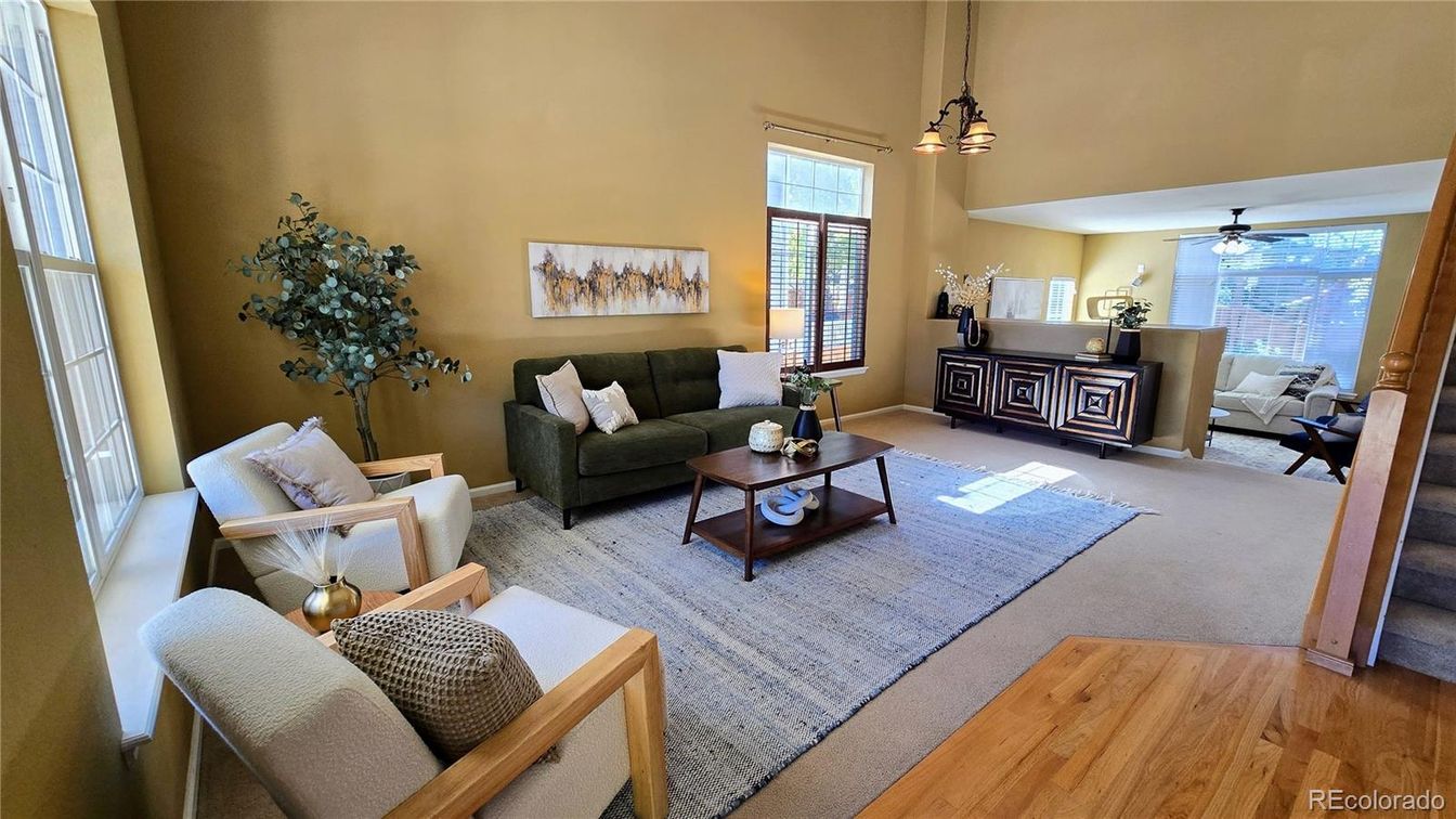 Interior, Living room, Pendant Lights, Wood Texture Flooring