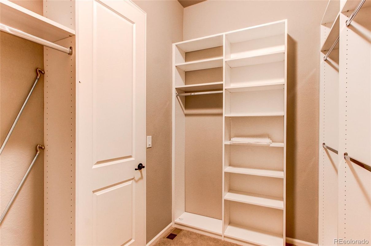 Interior, Walk-in Closets