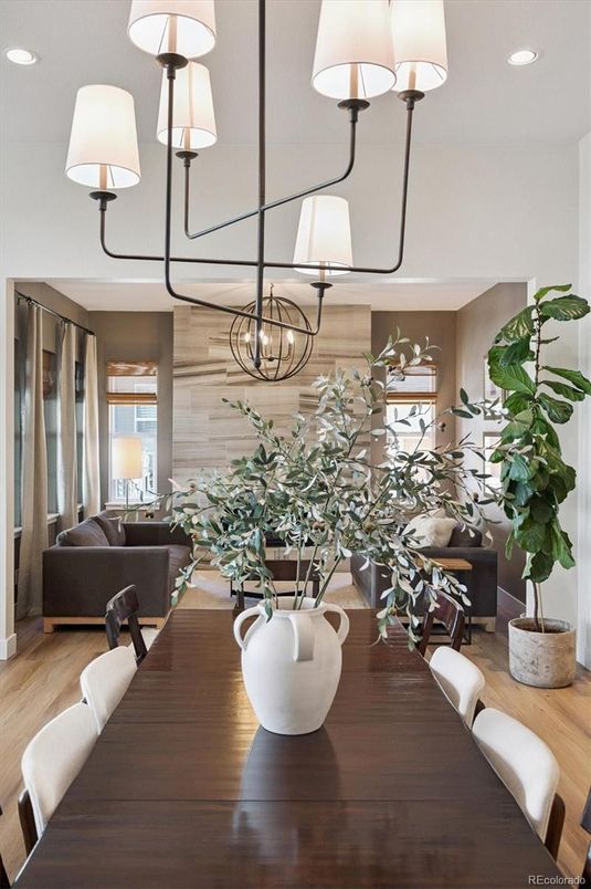 Chandelier, Dining room, Interior, Living room, Recessed Lighting, Wood Texture Flooring