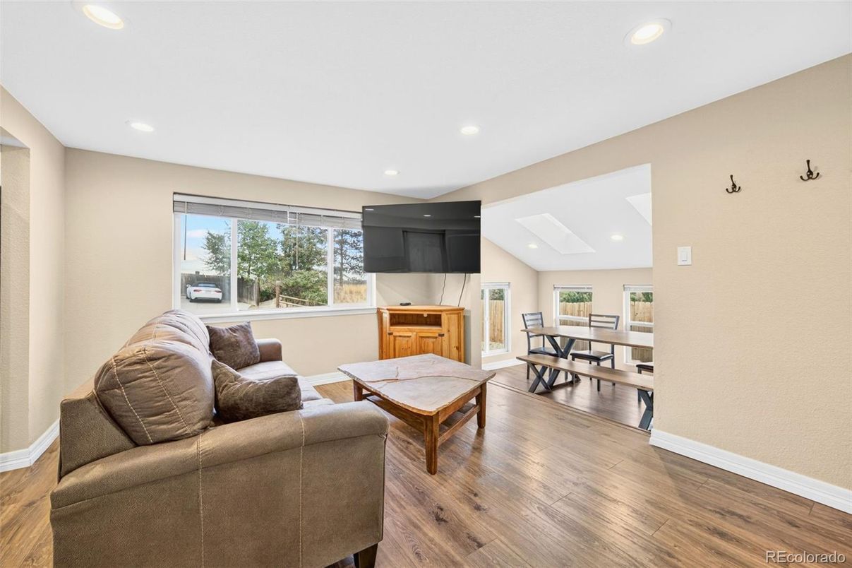 Dining room, Interior, Living room, Recessed Lighting, Wood Texture Flooring