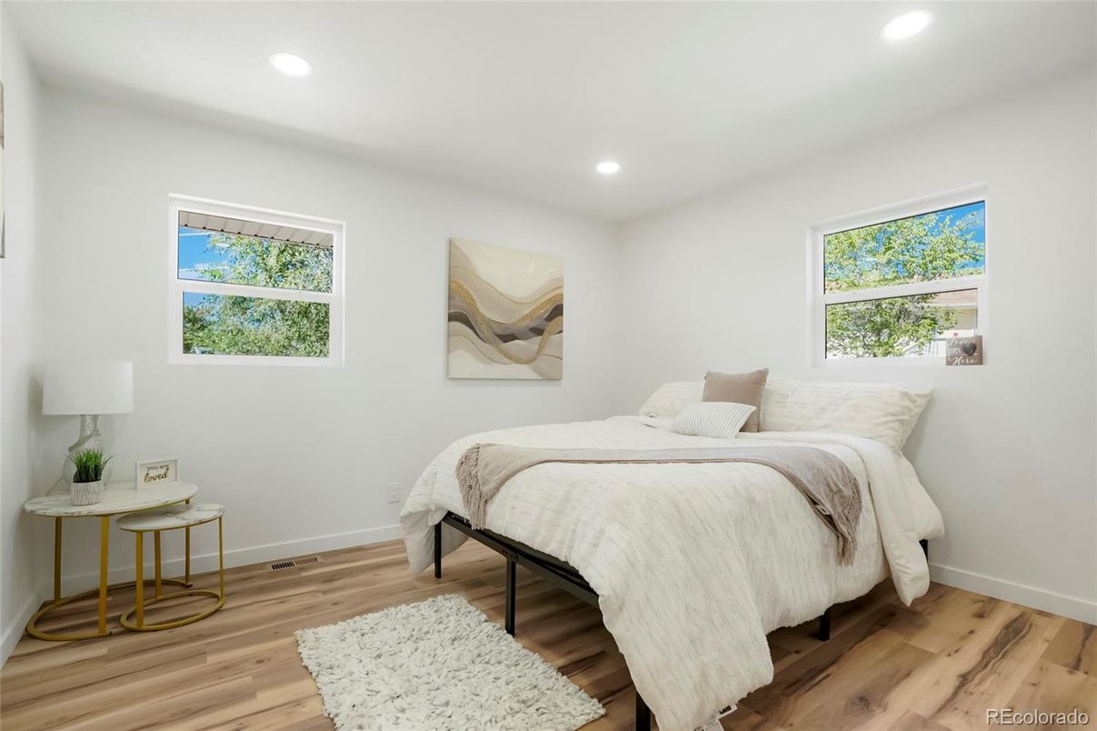Bedroom, Interior, Recessed Lighting, Wood Texture Flooring