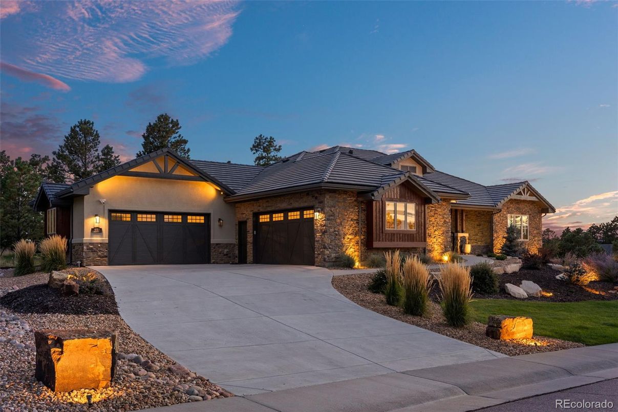 Attached, Exterior, Facade, Brick Facade, Ranch