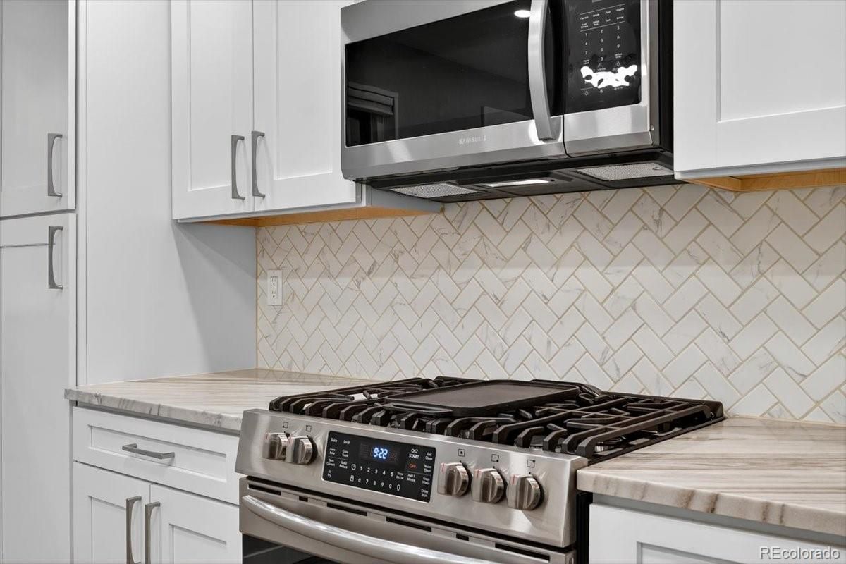 Interior, Kitchen, Stainless Steel Appliances