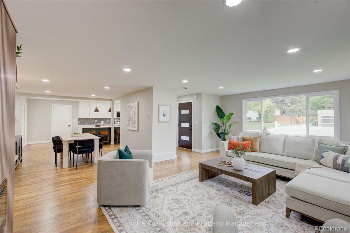 Dining room, Interior, Kitchen, Living room, Recessed Lighting, Wood Texture Flooring