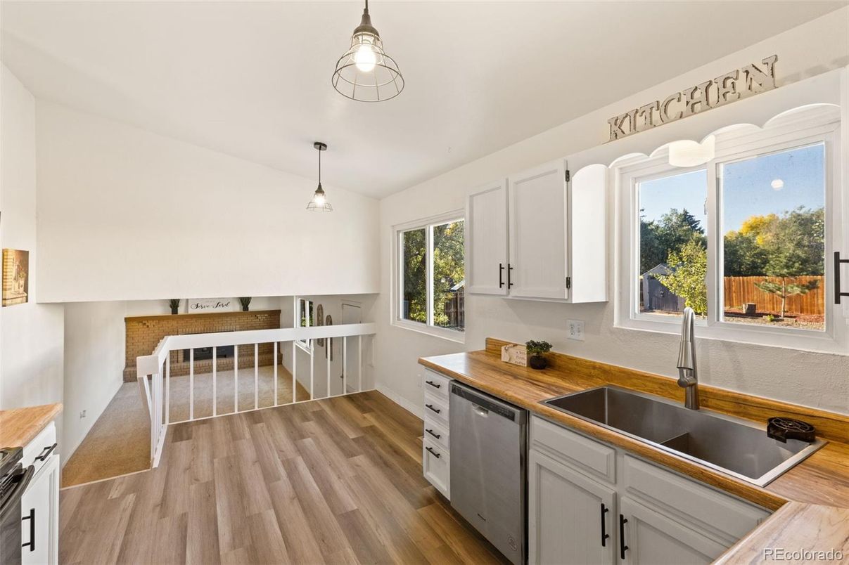 Interior, Kitchen, Pendant Lights, Wood Texture Flooring