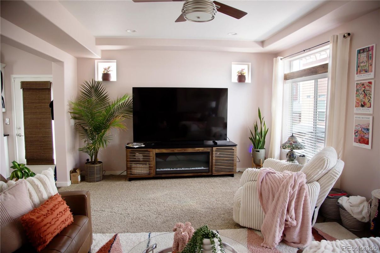 Interior, Living room, Recessed Lighting