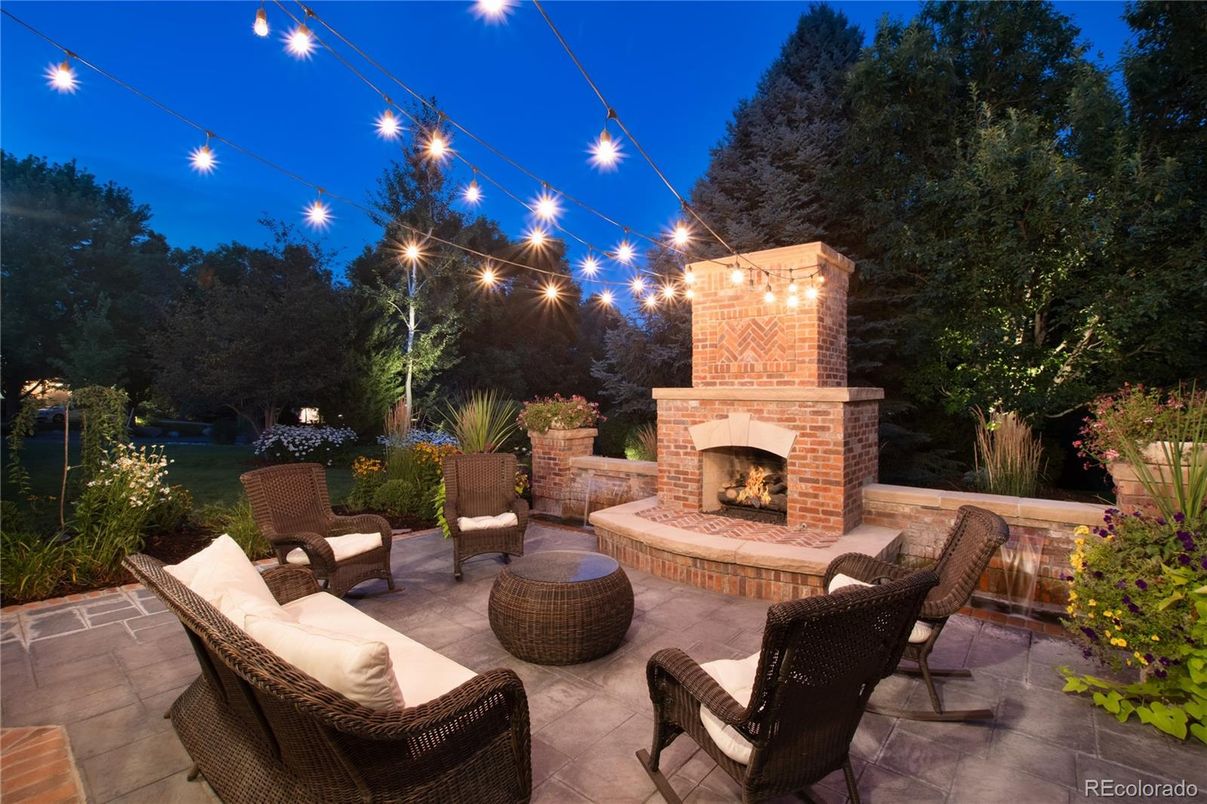 Exterior, Fireplace