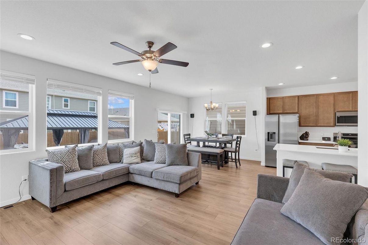 DE Listing image placeholder