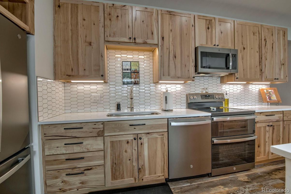 Interior, Kitchen, Stainless Steel Appliances, Wood Texture Flooring