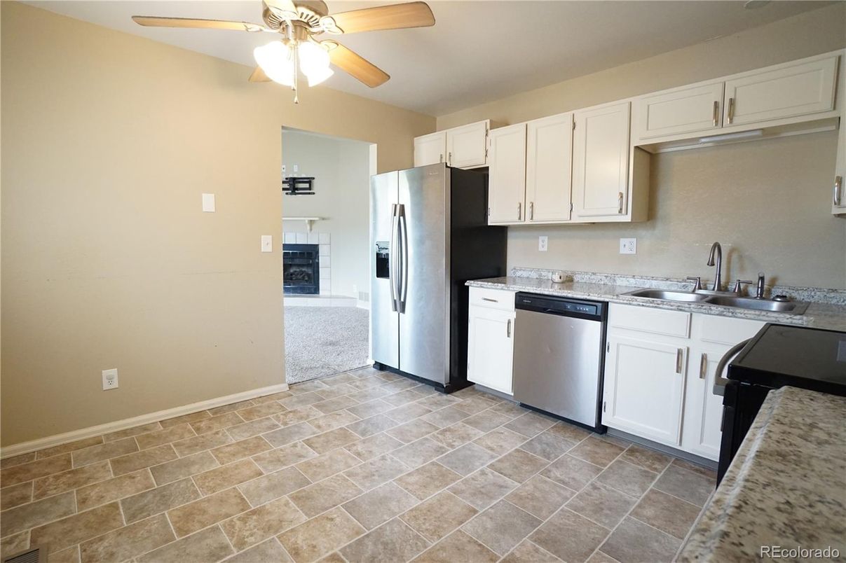Fireplace, Interior, Kitchen