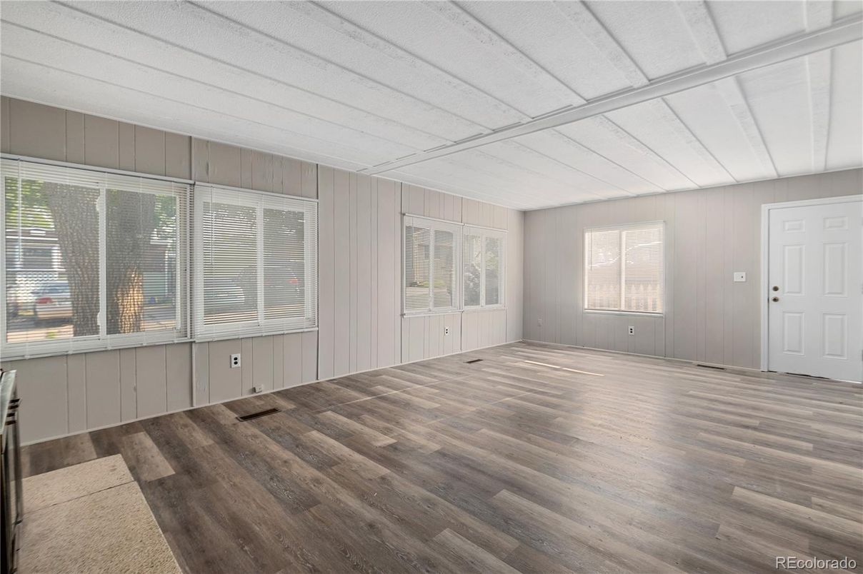 Empty room, Interior, Wood Texture Flooring