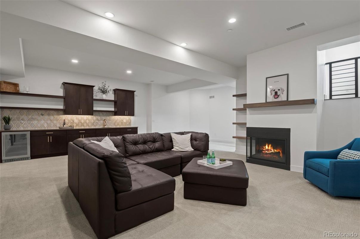 Fireplace, Interior, Living room, Recessed Lighting
