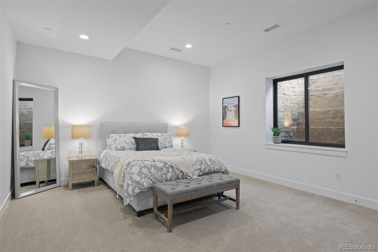 Bedroom, Interior, Recessed Lighting