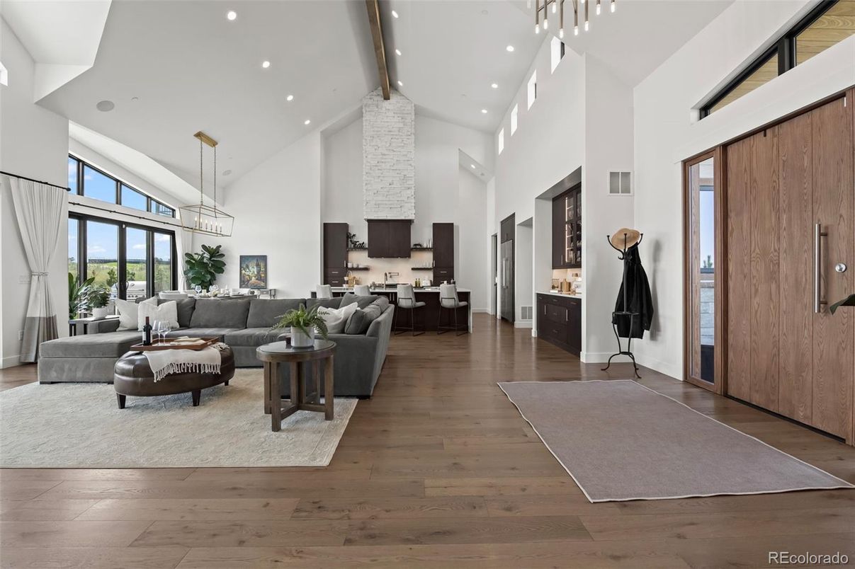 Interior, Living room, Pendant Lights, Recessed Lighting, Wooden Beams, Wood Texture Flooring