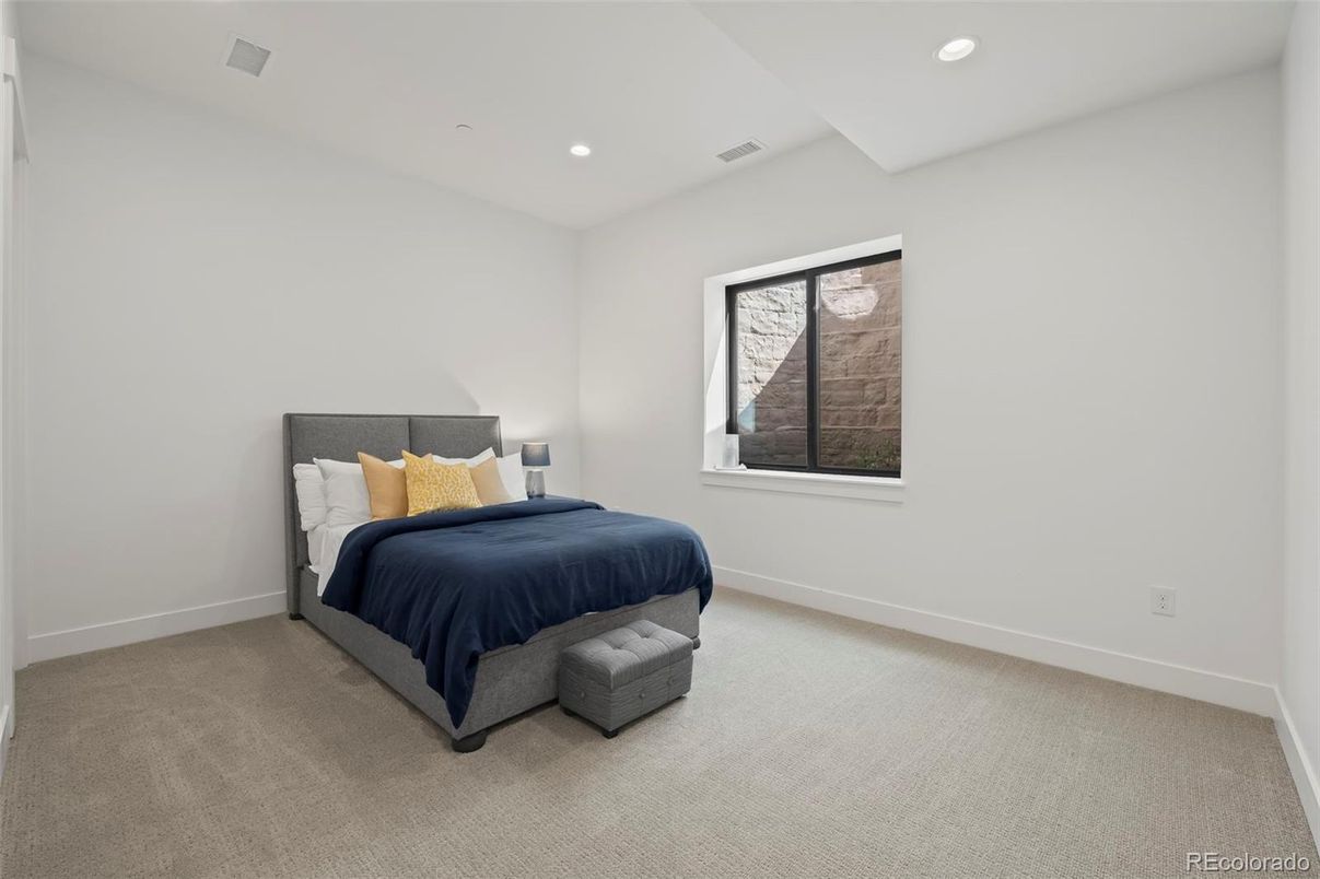 Bedroom, Interior, Recessed Lighting